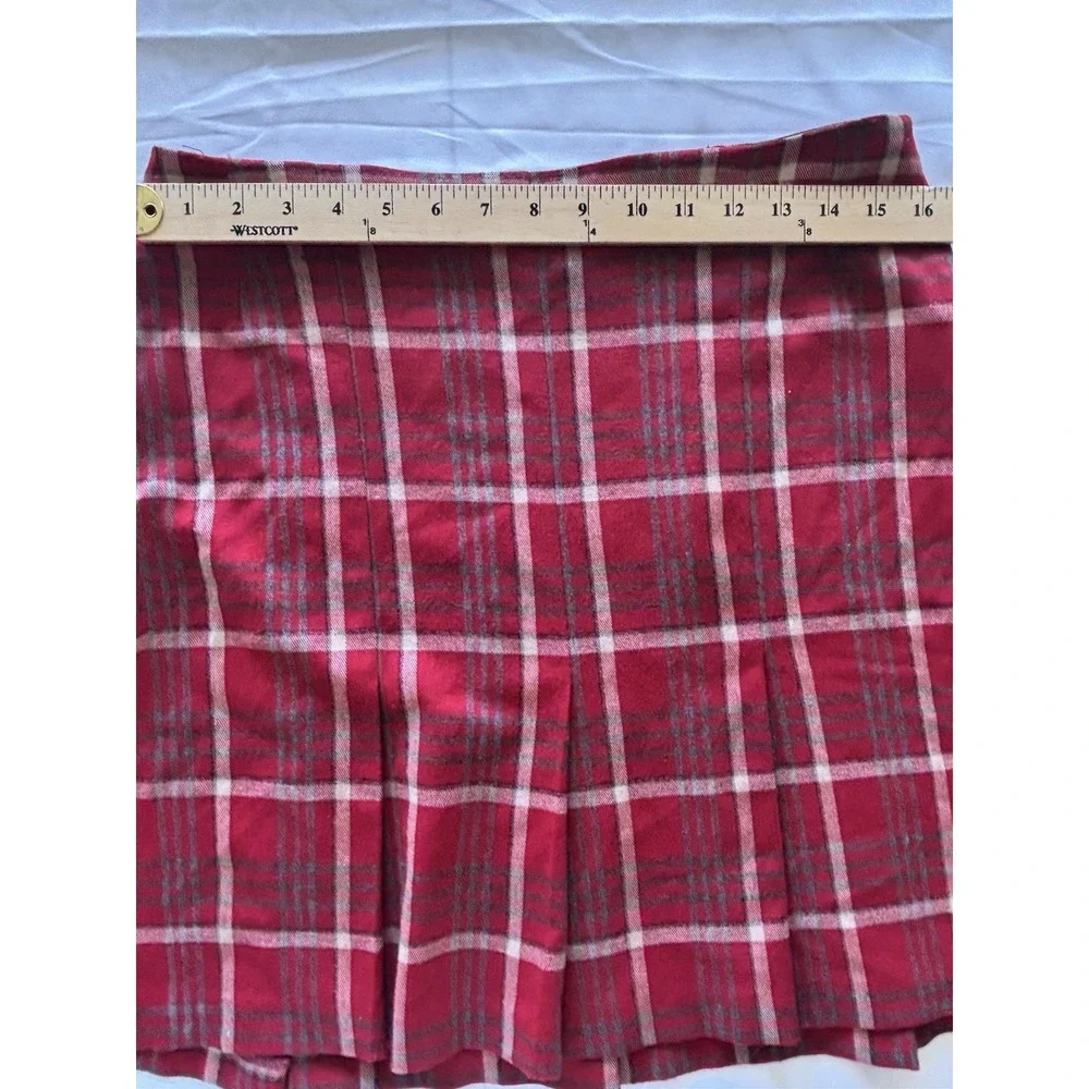 CAbi Pleated Skirt 12 Red Plaid Side Zip Academia Classic Preppy USA